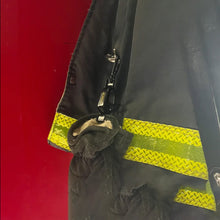 Load image into Gallery viewer, MPW Ultimate Glove Clamp - Last Glove Holder You Will Ever Need