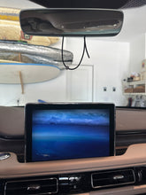 Load image into Gallery viewer, The Breaklet - Emergency Escape Bracelet - Get Out Safely
