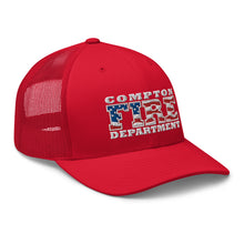 Load image into Gallery viewer, Trucker Hat - American Flag
